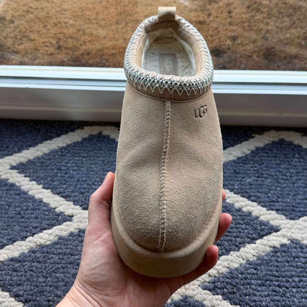UGG Tasman platforms! - Picture 11 of 14